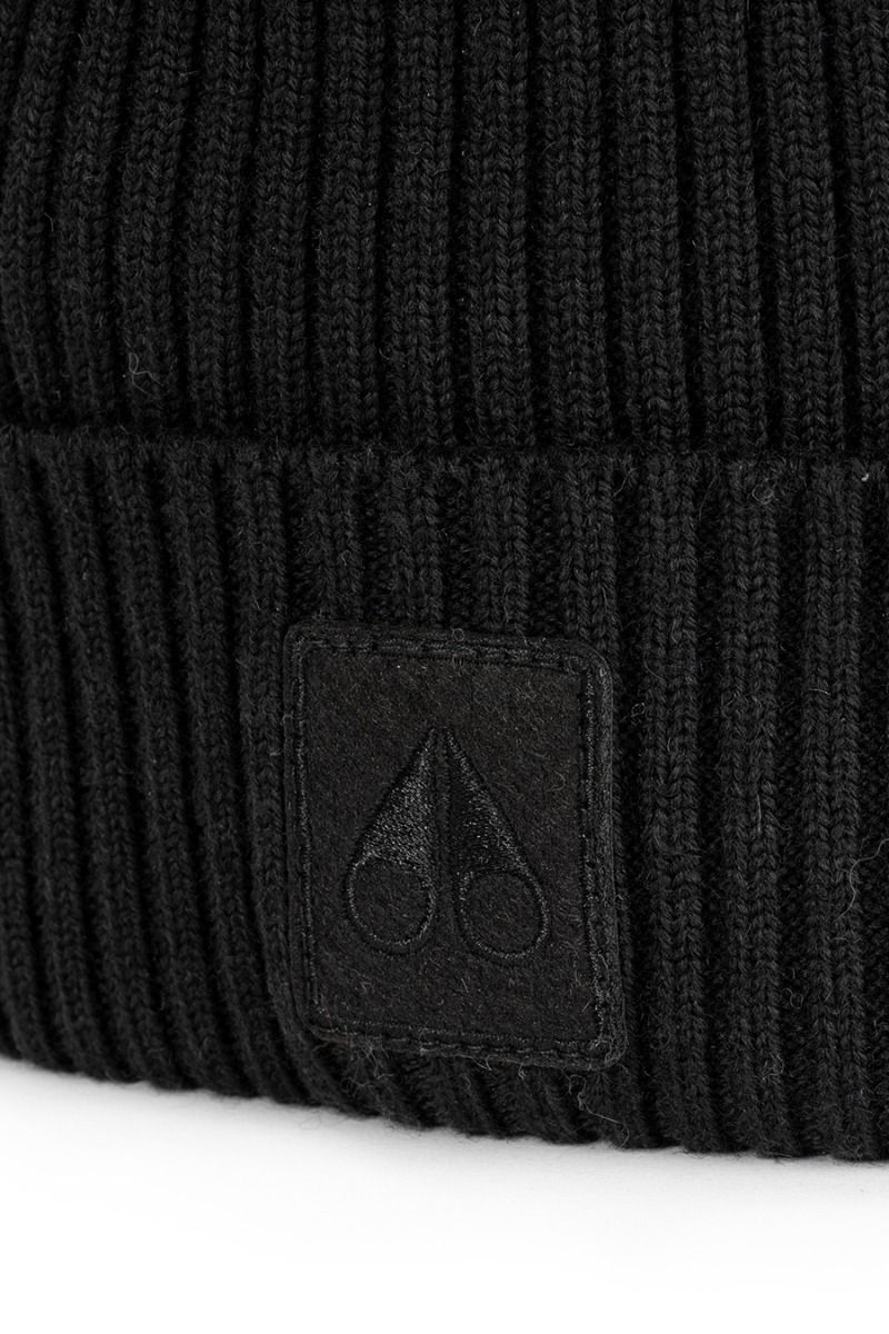 Moose Knuckles Ribbed Beanie Hat - Rogue